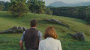 《侏罗纪世界》最新预告片 猎杀成瘾遍地龙尸