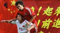 《FIFA OL3》中国队02传奇VS欧洲传奇对比评测