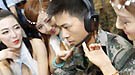 CJ2013：屌丝忙表白基友忙热吻 细数本届CJ囧事