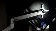 舒适角度任意调整：乐歌显示器支架开箱