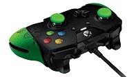 雷蛇发布Xbox One手柄：为电竞而生 售价150美元