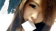 叼套套自拍最性感？看看日本女生那些奇葩自拍术