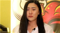 阿怡“代打”后重开LOL直播人气火爆：超56万人观看