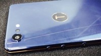 坚果Pro 2S蓝色版真机谍照泄露 还是熟悉的老样子