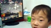 LOL小学生爆笑专访 满地都是坑这游戏还能玩？