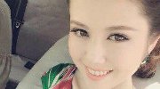 新疆美女警花惊艳网络 嫁帅气特警组神雕侠侣