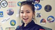 邓紫棋穿国旗服训练 成首位登上太空华人明星