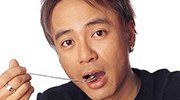 香港歌手李克勤微博晒XBOXONE 粉丝求约战