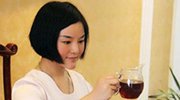 中原茶仙子生活照美呆 详解喝茶4好处和2坏处
