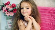 美到窒息的小萝莉 俄罗斯四岁超模写真
