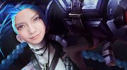 Angelababy曝《LOL》战绩 黄金实力酷爱金克斯