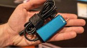 全球最小笔记本充电器问世：堪比跟手机充电器