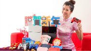 喜迎羊年 买PS4妹子就送奢华大礼包
