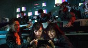 《生化危机》推真人密室逃生 丧尸吓破胆