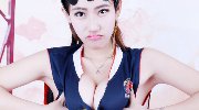 卖弄“球”技的女子 篮球宝贝过火私照曝光