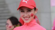 女子马拉松美女云集 双球激凸上演羞耻奔跑