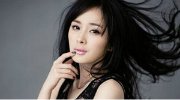 LOL与现实神对比 杨幂乱入刀妹笑 李瞎内衣当眼罩