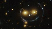 NASA庆哈勃望远镜25周年 “人类之眼”拍笑脸