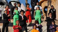 中国矮人城榜上有名 外媒盘点全球最古怪城镇