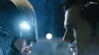 《蝙蝠侠大战超人》最新剧照 老爷与超人深情对视