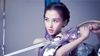 Angelababy周末也加班 率公会占《天谕》最大领地
