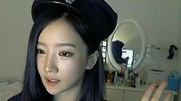 龙珠TV签约韩国女主播 朴妮唛首播10分钟人气破20万