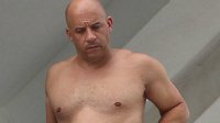 网曝范迪塞尔近照 男神心宽体胖变“孕妇”