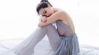 50岁女子美貌堪比少女 网友惊呼为“美魔女”