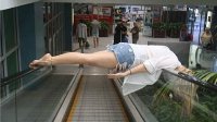 轻松一刻：姑娘在外喝多了，差点…