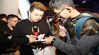 奶爸JY猴年新造型曝光 化身酷帅大叔