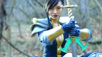 锻造大师打造《LOL》武器 娘化易大师露深V持剑
