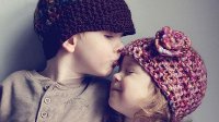 00后都开始结婚啦 你还在搬砖攒钱看囧图吗？