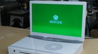 国外玩家神奇改造 Xbox One S变身笔记本电脑