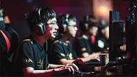 不止于超越  Snake鏖战十局世界为之鼓掌