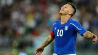 小编亲测《FIFA OL3》意大利的堕落天才09卡萨诺评测