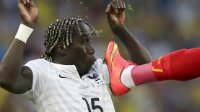 边路走廊开放《FIFA OL3》16EC热门右后卫推荐