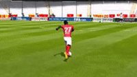 《FIFA OL3》左晃右突花式动作动图教学