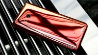 国行HTC U11“骚红”版图赏  售价4999元预定开启