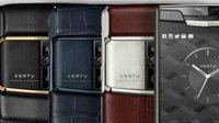 奢侈品牌Vertu拍卖旗下手机 105部手机起拍价17万