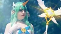 C9女装大佬最新作品：Cos索拉卡 修长美腿赛过女人