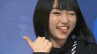 保守为上的女团表演 不敢乱动午间动态图
