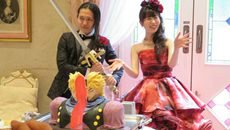 日本新人举办JOJO主题婚礼 DIO爷化身蛋糕被劈脸