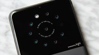相机商Light获富士康投资 将推最多包含9颗摄像头的手机