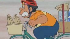 《哆啦A梦》胖虎骑车戴安全帽被吐槽 好孩子真难当
