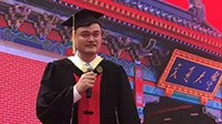 38岁姚明上海交大本科毕业 典礼致辞引全场爆笑