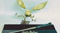《哈利波特》金色飞贼、魔法杖景品实物展示图公布