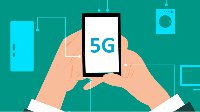 全国首辆5G公交环线开通 一部蓝光电影上车几秒下完