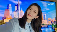 国内女星晒三星QLED 8K电视 98吋售价999999元