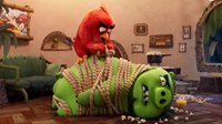 《愤怒的小鸟2》首曝正片片段 捣蛋猪求组队胖红鸟