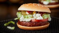 麦当劳推出新款素肉汉堡：一个35元 加拿大本周开售